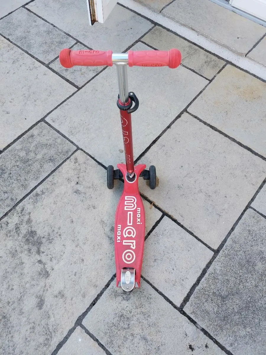 Maxi Micro Scooter - Image 2