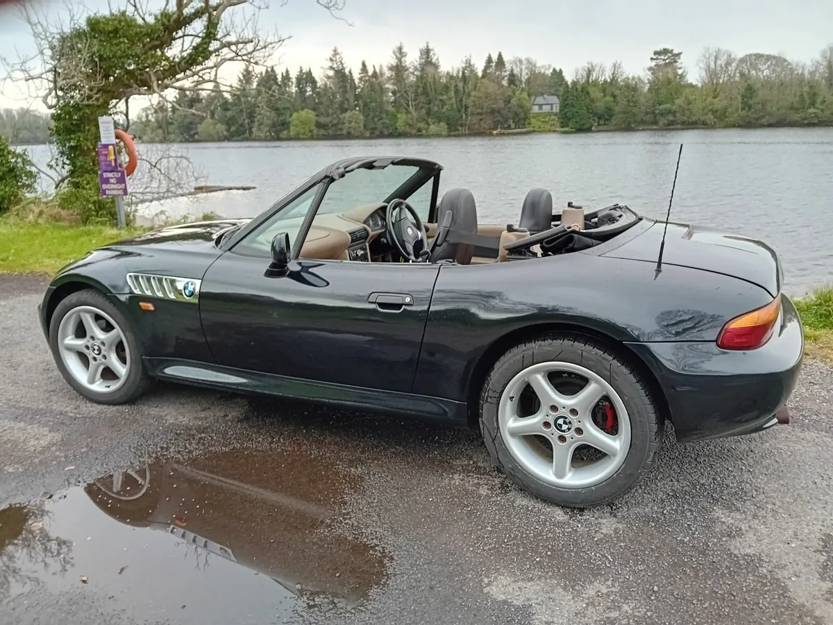 BMW Z3 1997 1.9L Automatic - Image 3