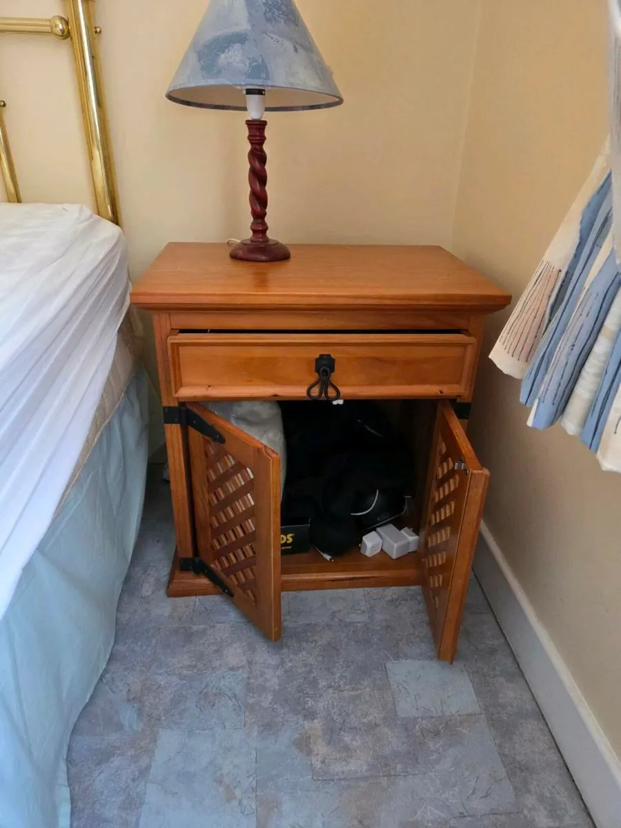 Bedside lockers - Image 3