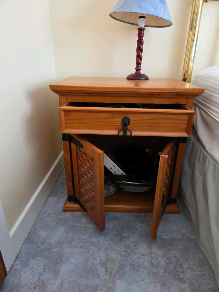 Bedside lockers - Image 4