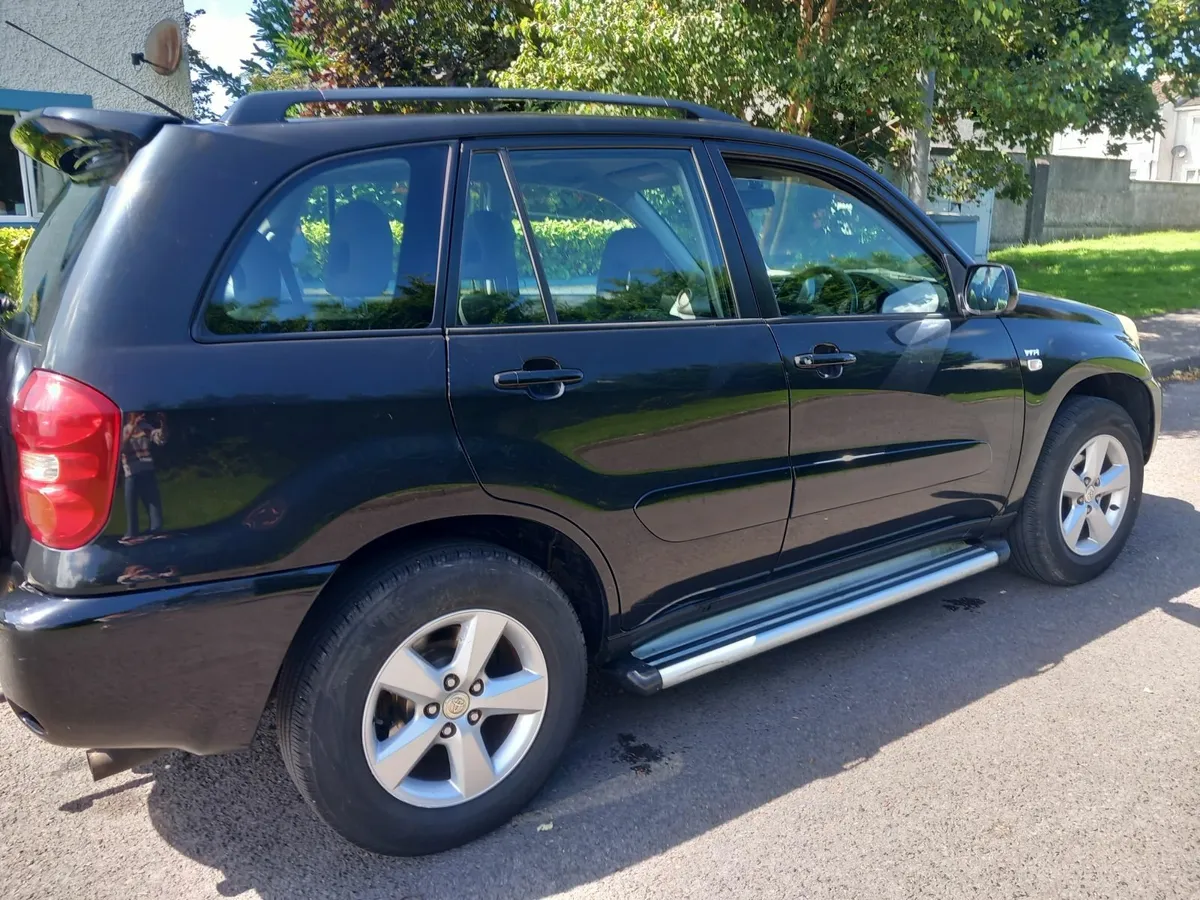 Toyota RAV4 2005 - Image 4