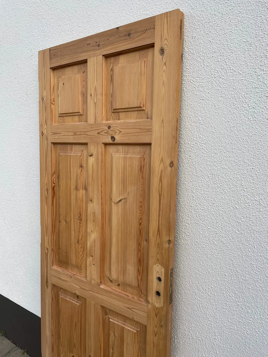 Solid Timber Door - Image 4