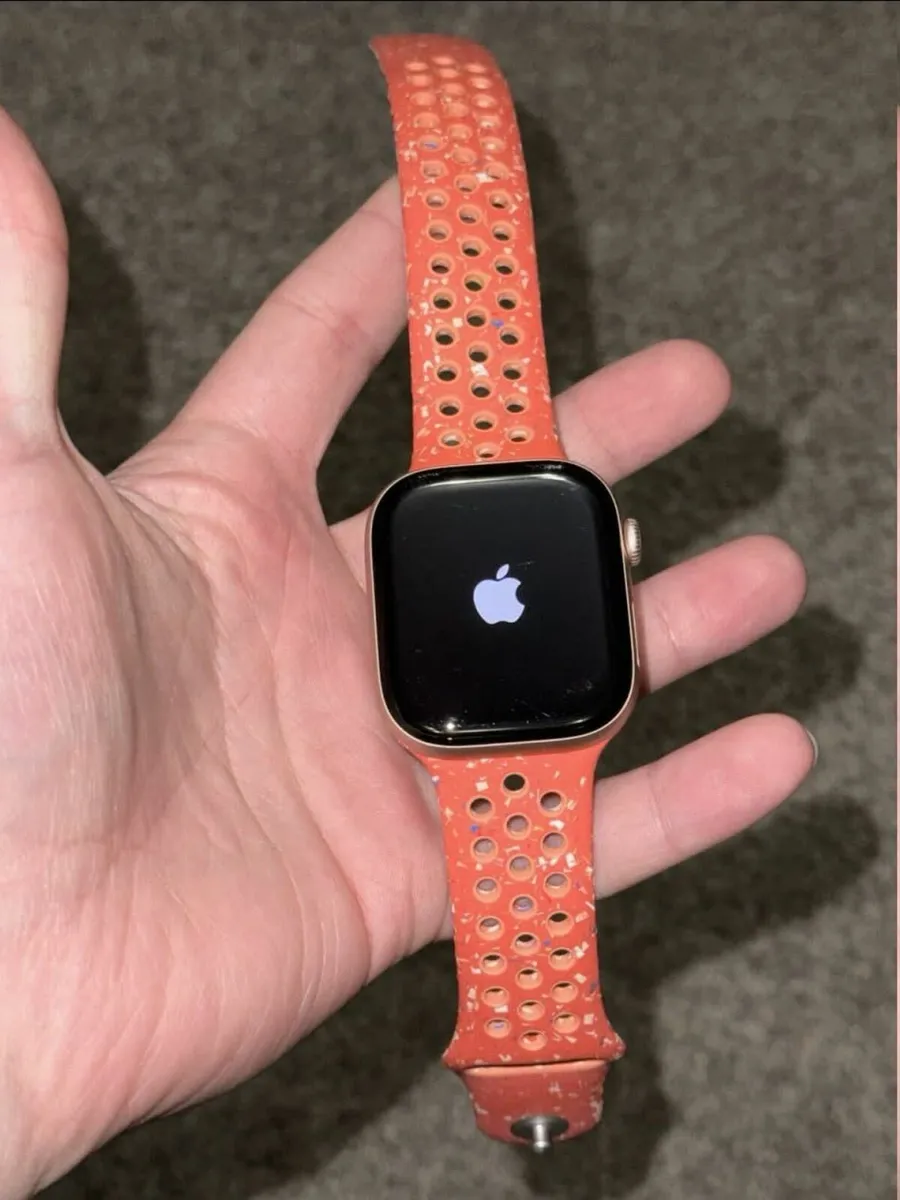 Apple Watch Series 10 46mm Aluminum