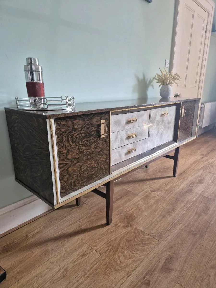 Mid Century sideboard - Image 4