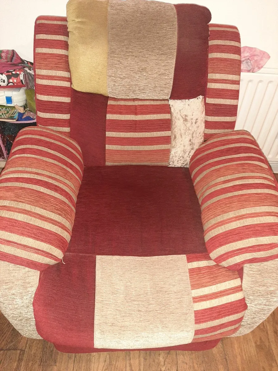 Recliner chair - Image 2