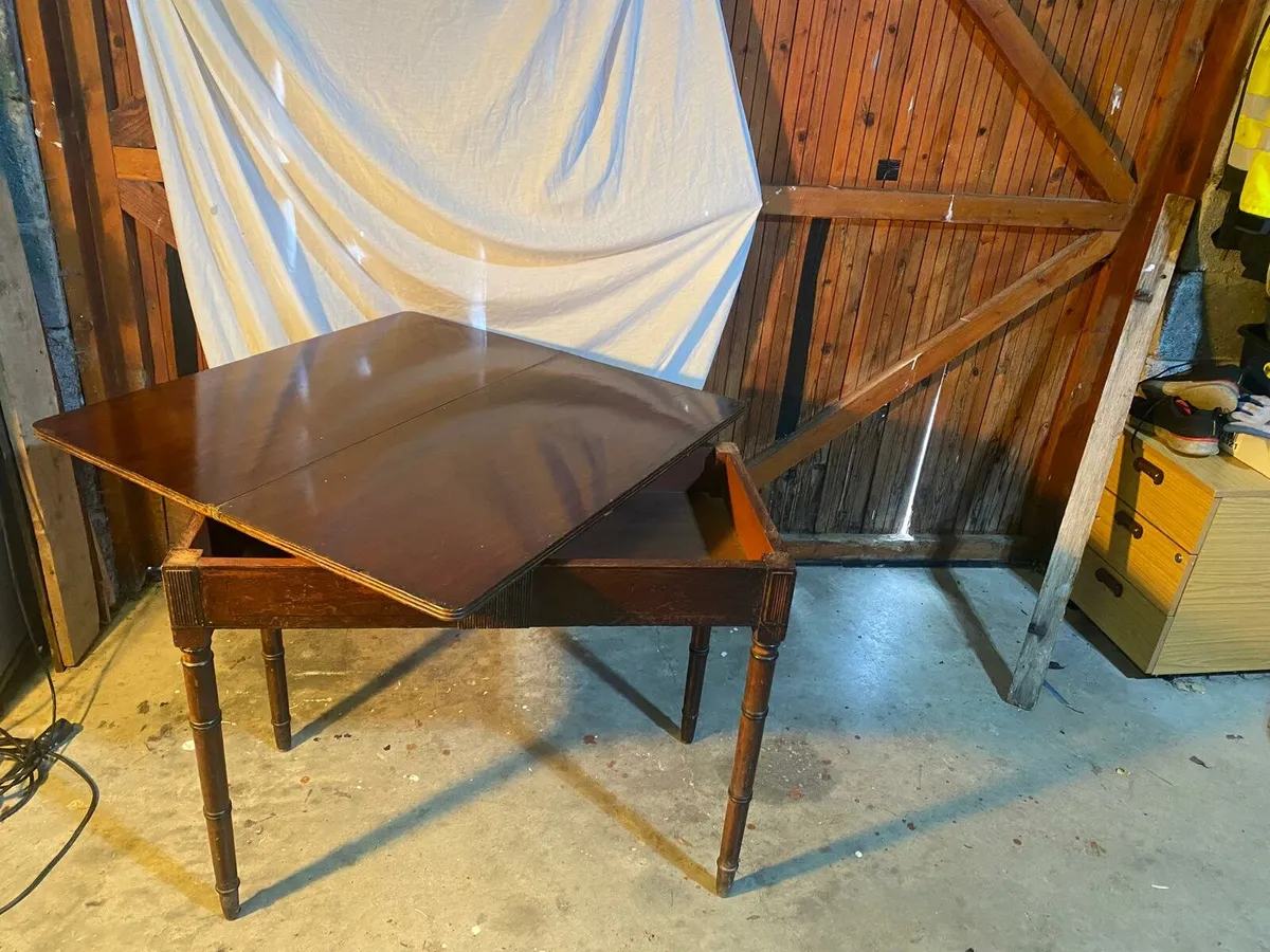 Mahogany tea/card table - Image 4