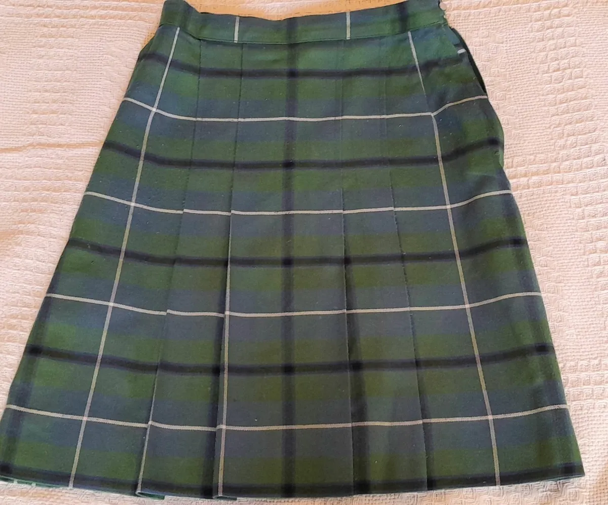Roscommon Community College uniform - Image 2