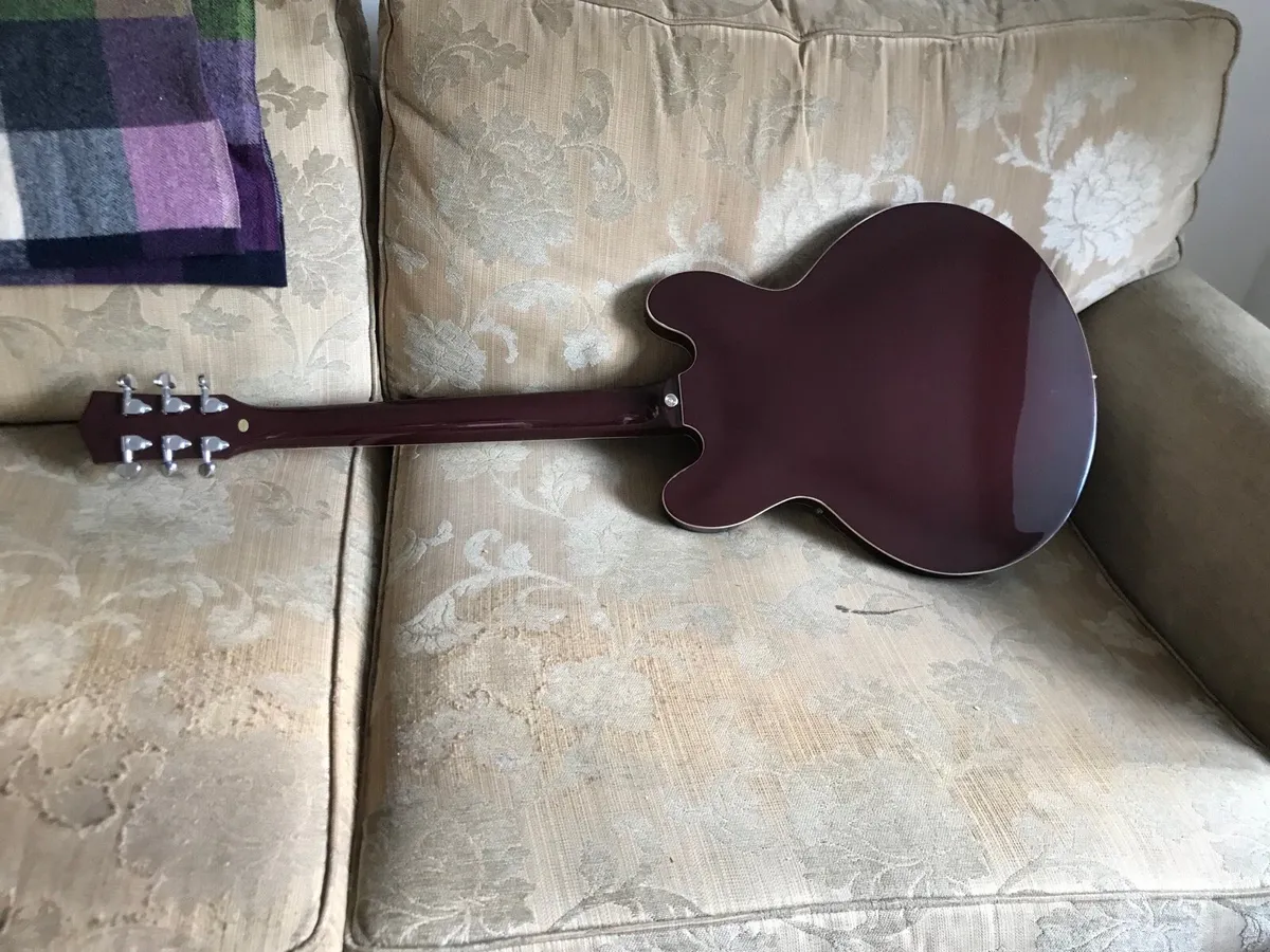 335 style guitar - Image 2