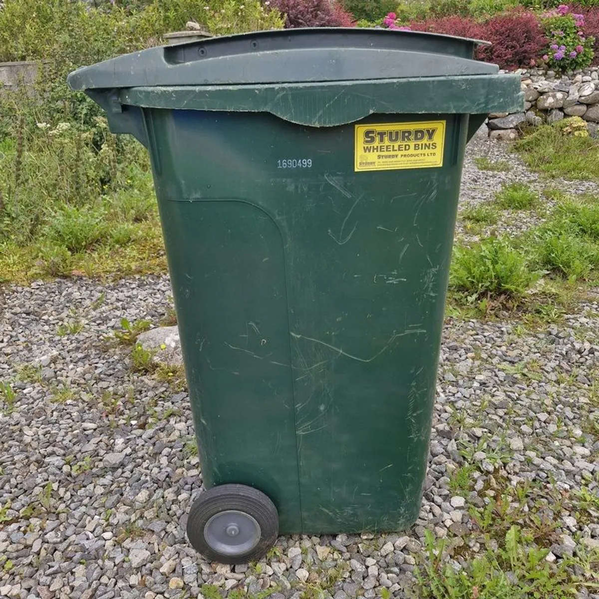 wheelie bin - Image 3