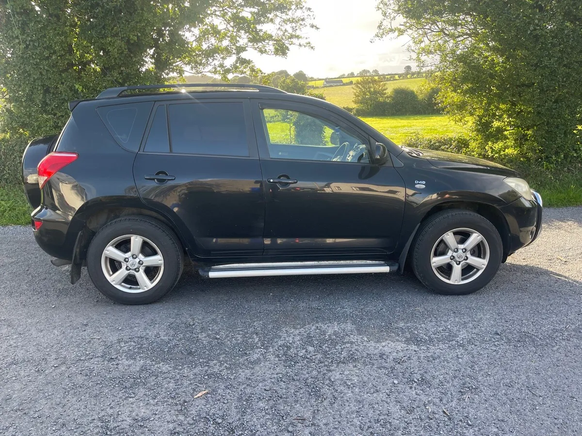 Toyota Rav4 4WD 2.2 Diesel - Image 3
