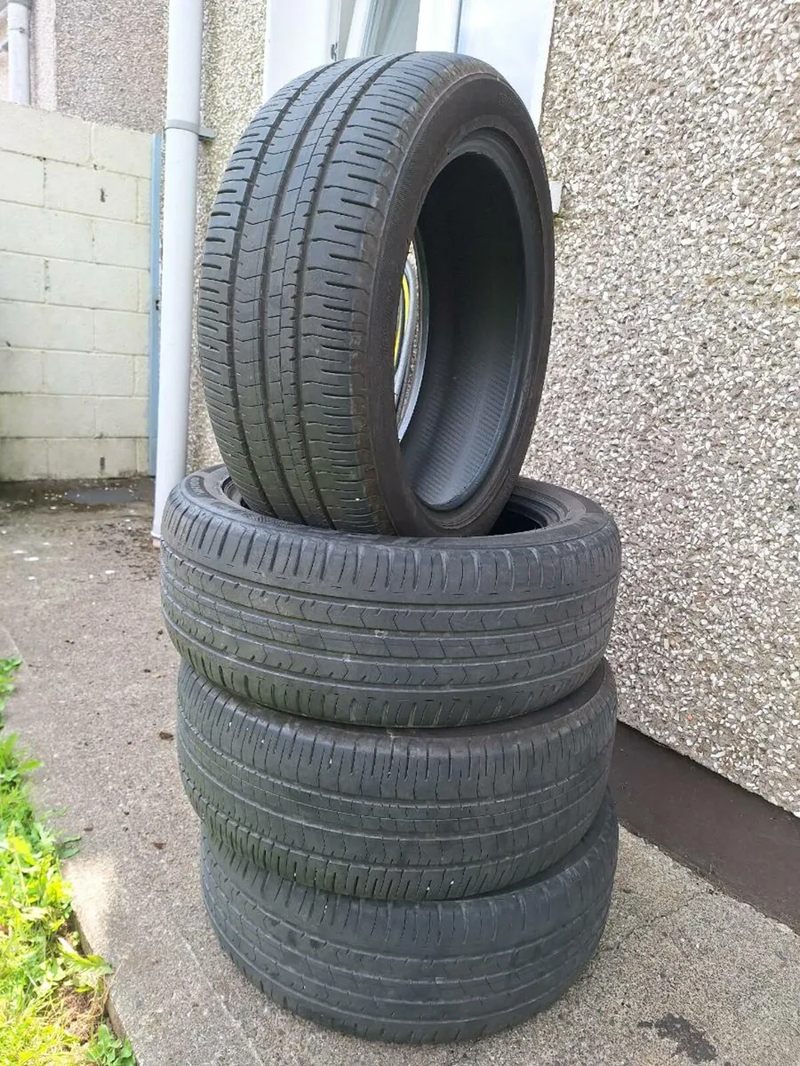 215/50/R17 Tyres in very good condition - Image 2