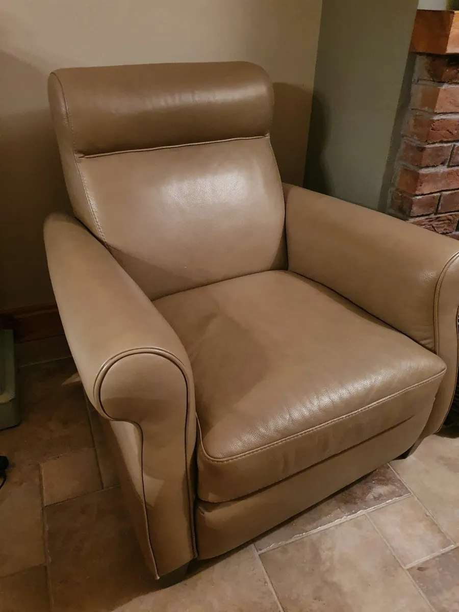 Genuine Italian Leather Couches. - Image 4