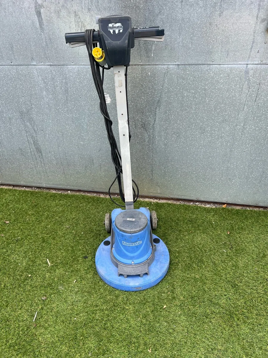 Floor polisher Nuematic 110 volt - Image 1