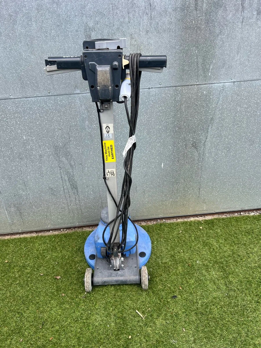 Floor polisher Nuematic 110 volt - Image 4