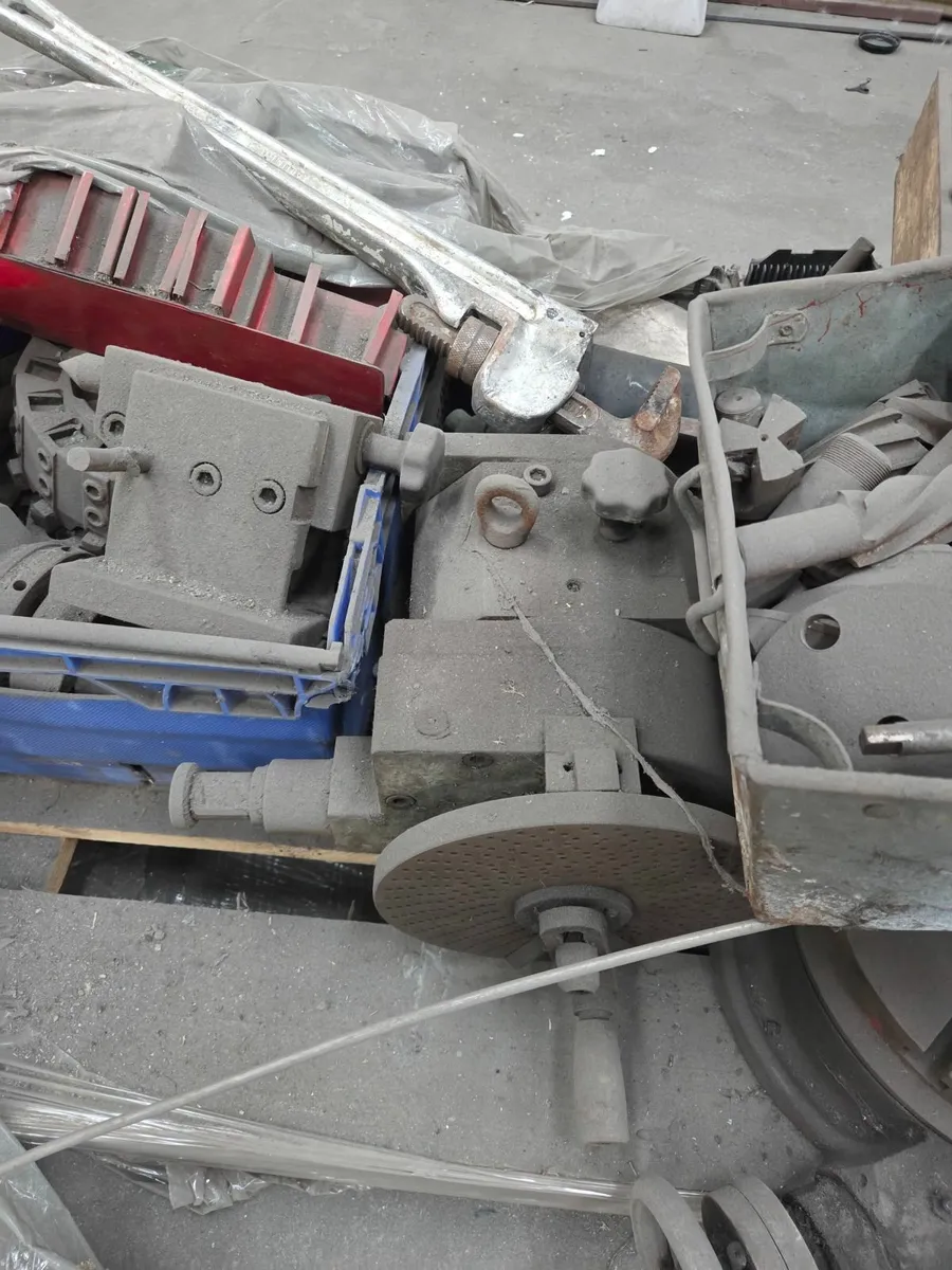 milling machine - Image 4