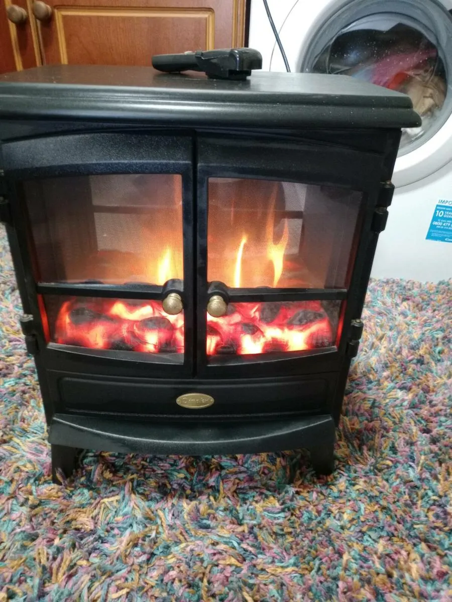 Dimplex Electric Stove - Image 2