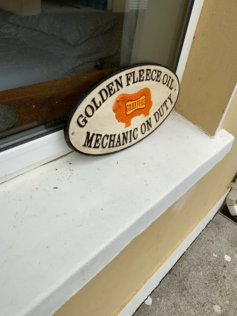 Large Golden Fleece cast iron sign - Image 2