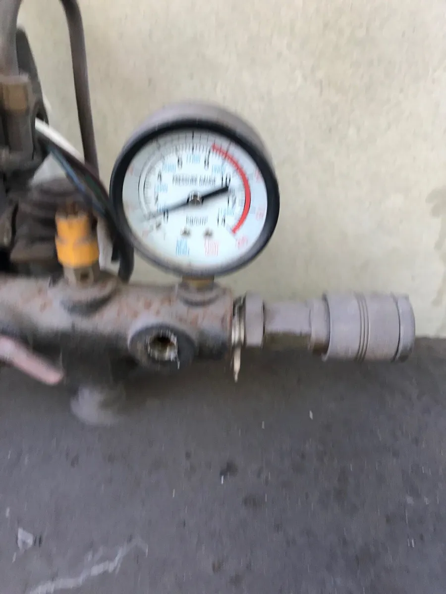 Compressor and also parts for Citroen  Berlingo - Image 2