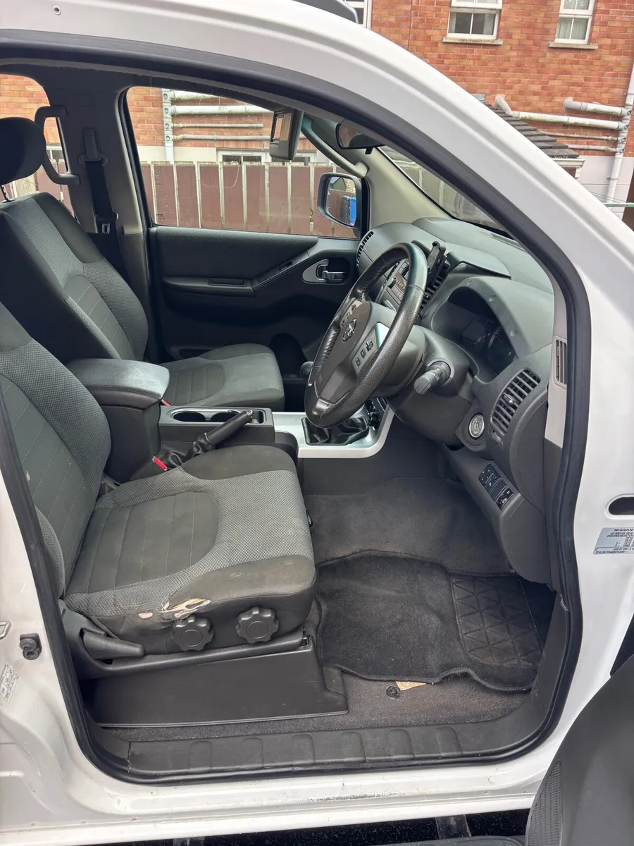 Nissan Navara 2015 - Image 3