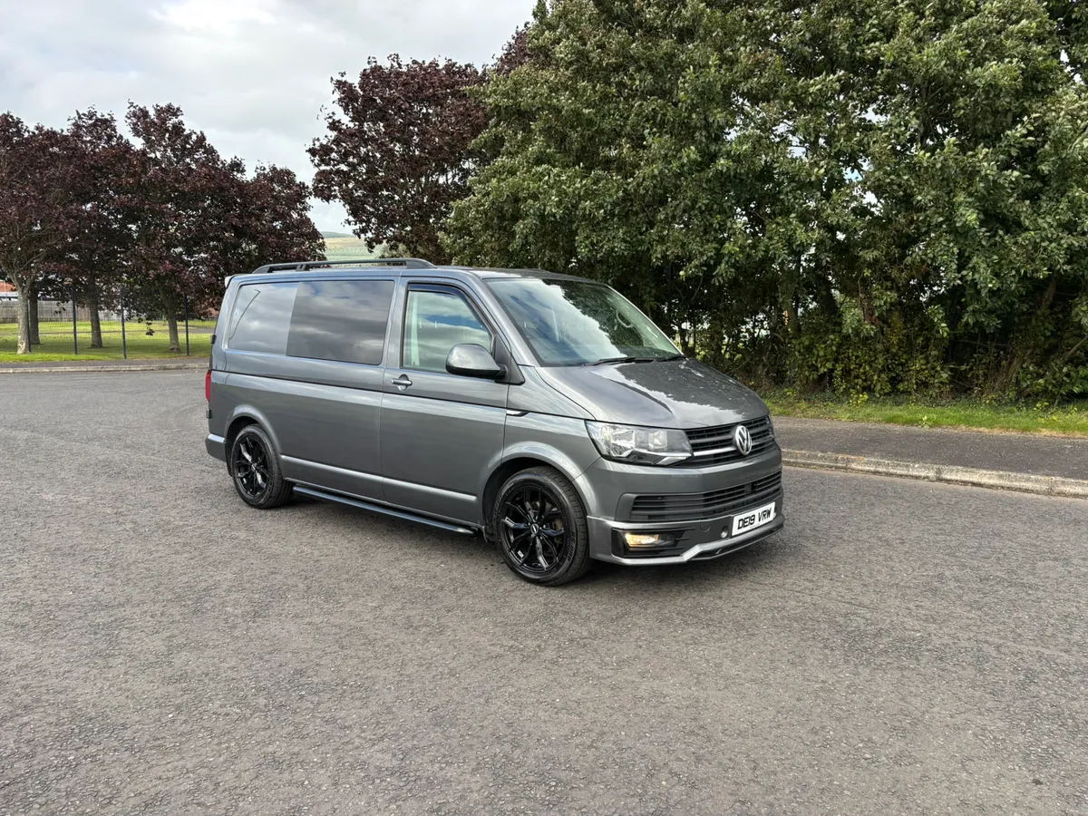 2019 Volkswagen Transporter highline - Image 1
