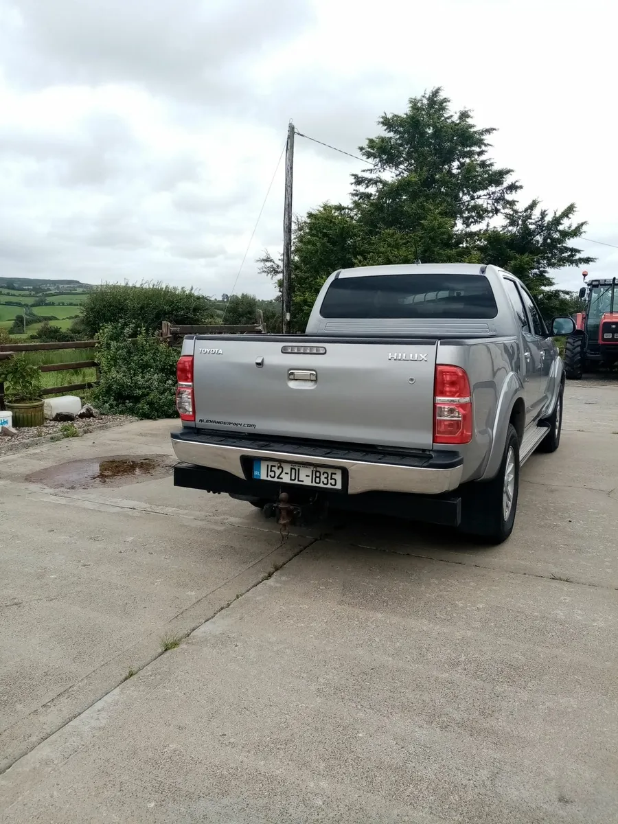 Toyota Hilux 2015 - Image 4