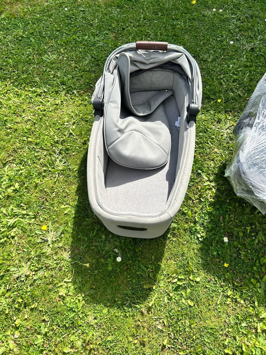 Buggy Mamas and Papas - Image 3