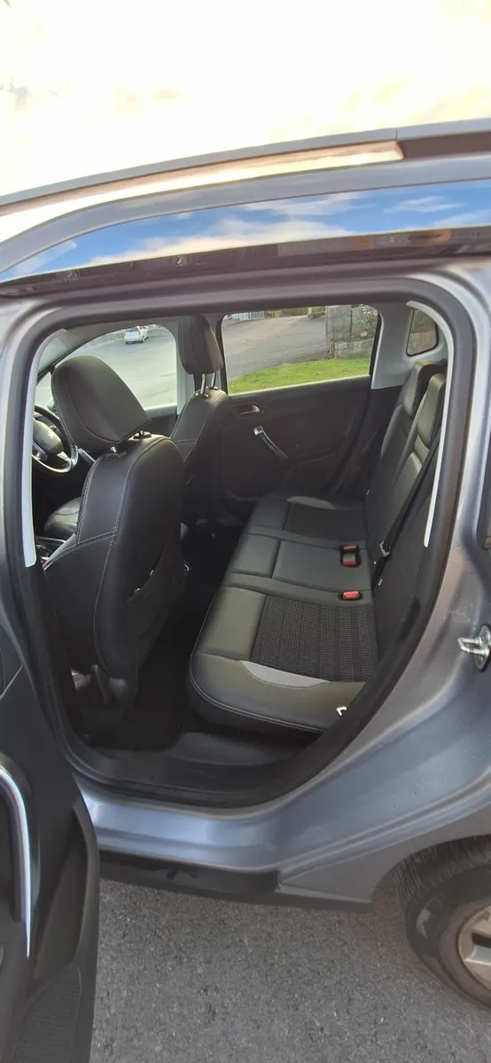 Peugeot 2008 2014 - Image 3