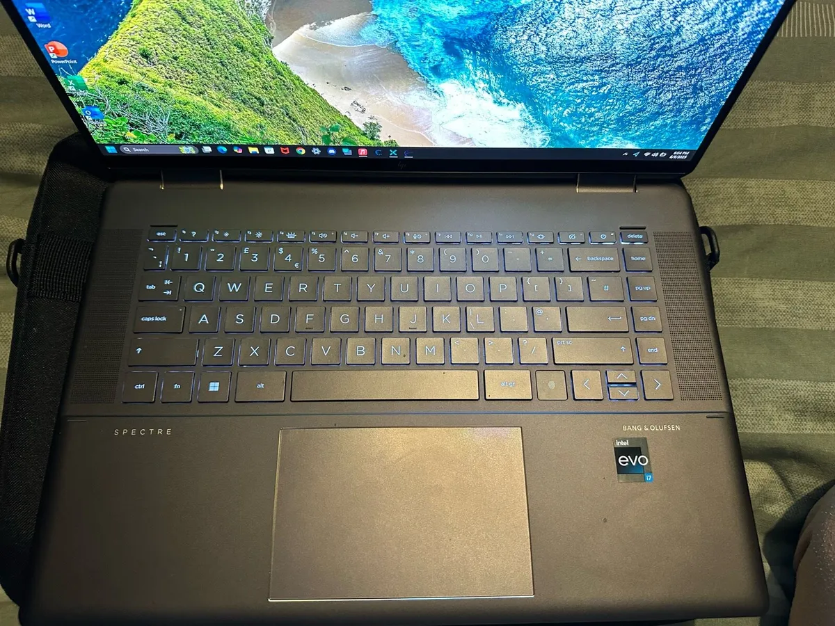 HP Spectre x360 16” - Image 2