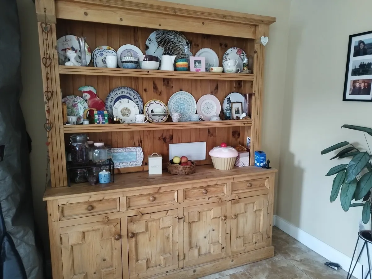 Kitchen dresser - Image 1