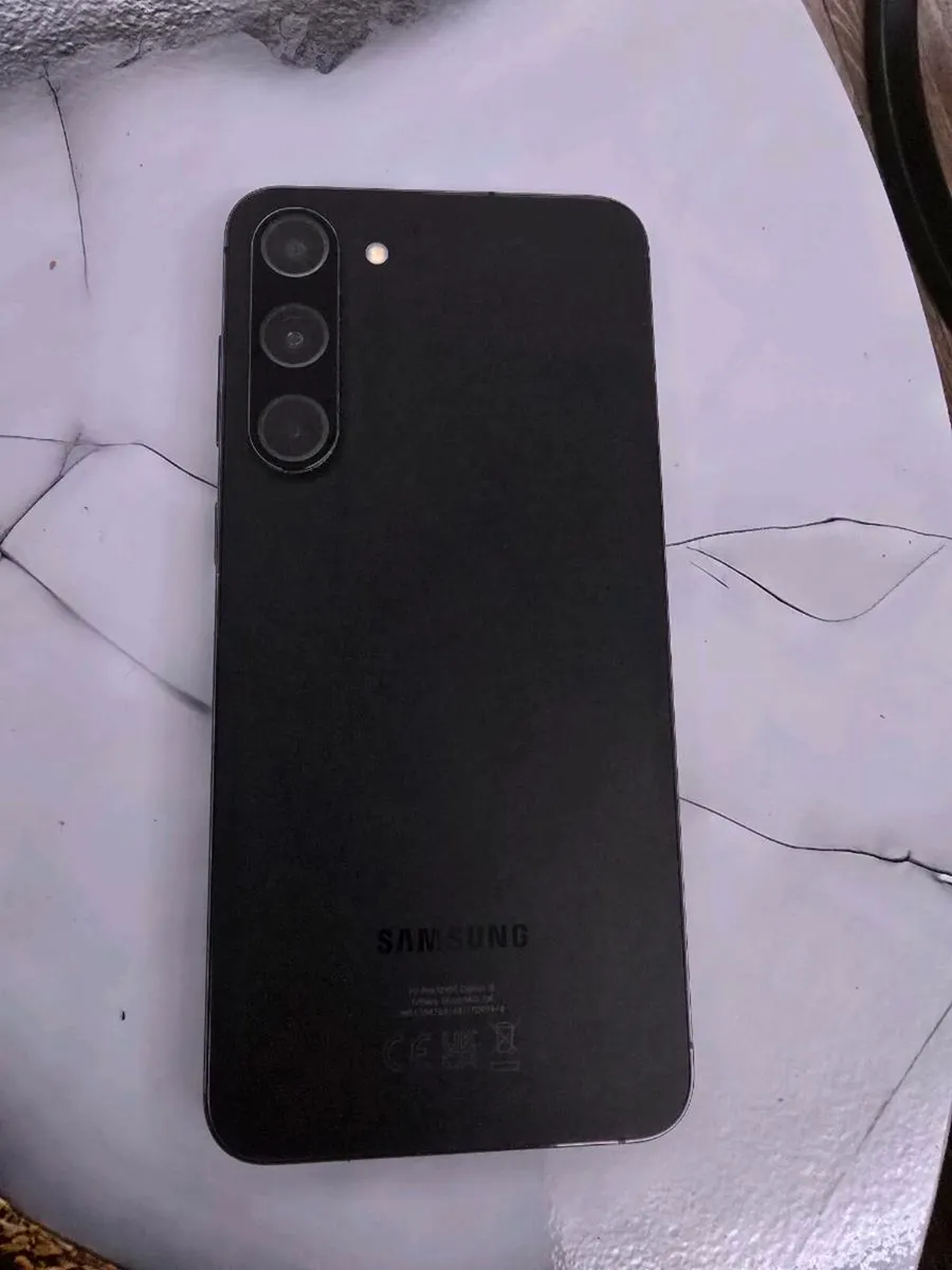 Samsung galaxy s23 Plus - Image 3