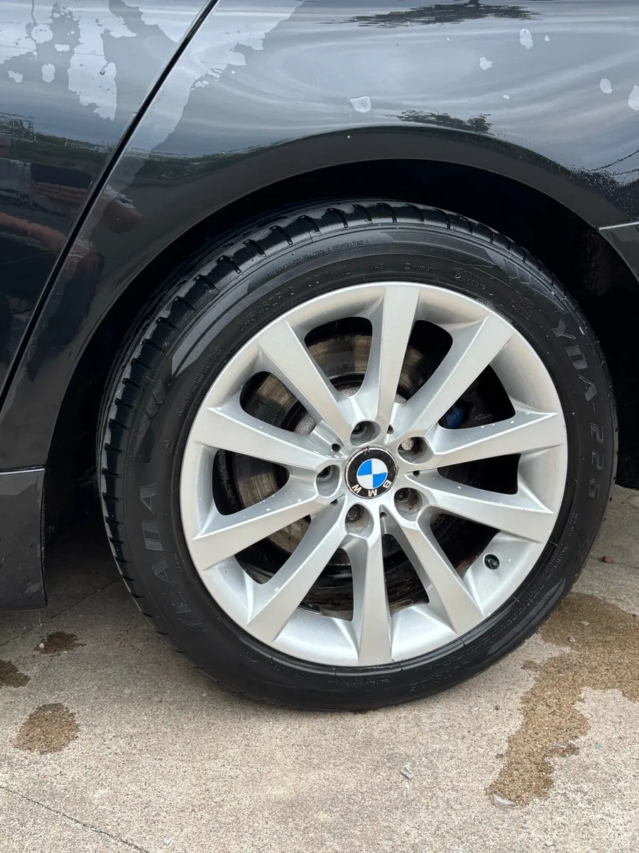 520 f11 bmw - Image 4