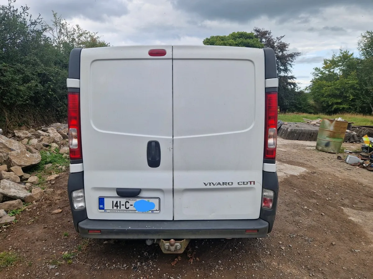 Opel Vivaro 2014 - Image 2