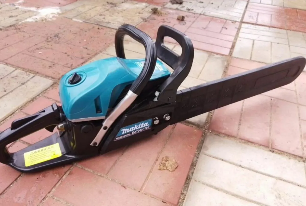 Chainsaw Makita EA 7900 P 70 E - Image 1