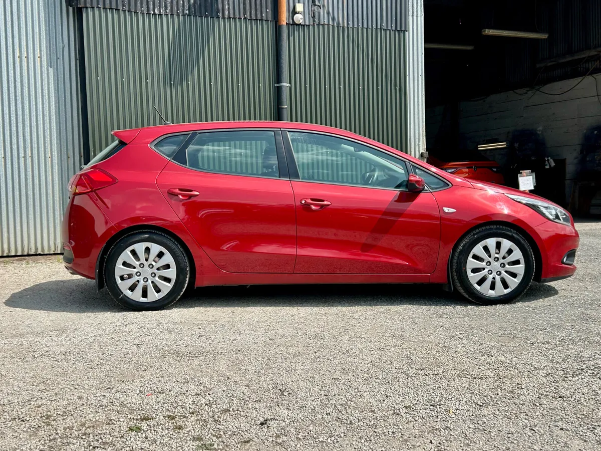 Kia Ceed 2014 low mileage - Image 4