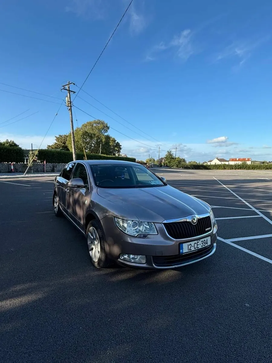 Skoda Superb - Image 2
