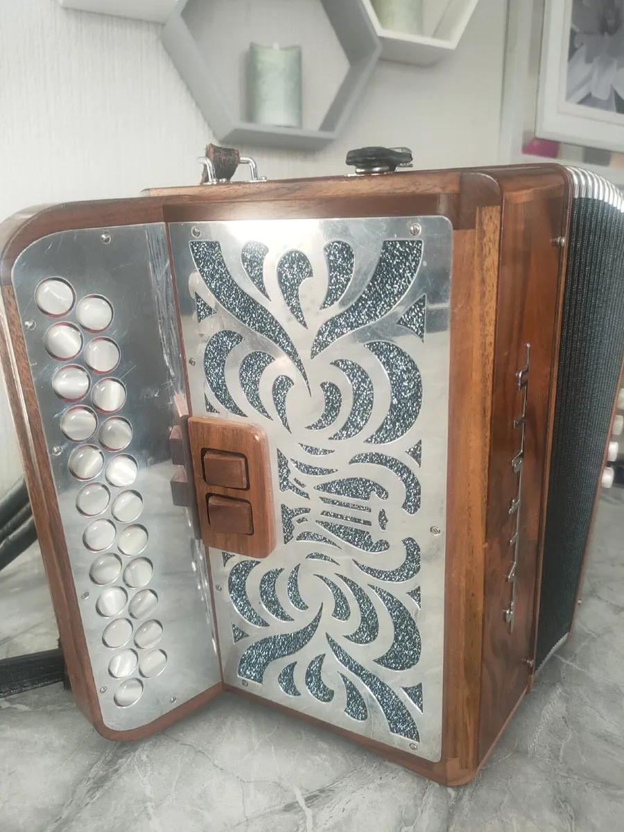 Cairdin accordion - Image 2