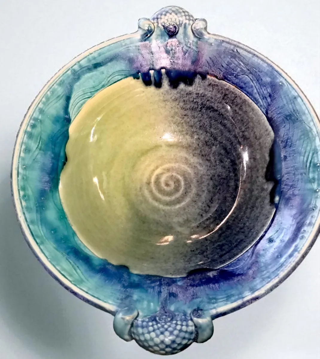 Very large Kennedy pottery bowl - Image 1