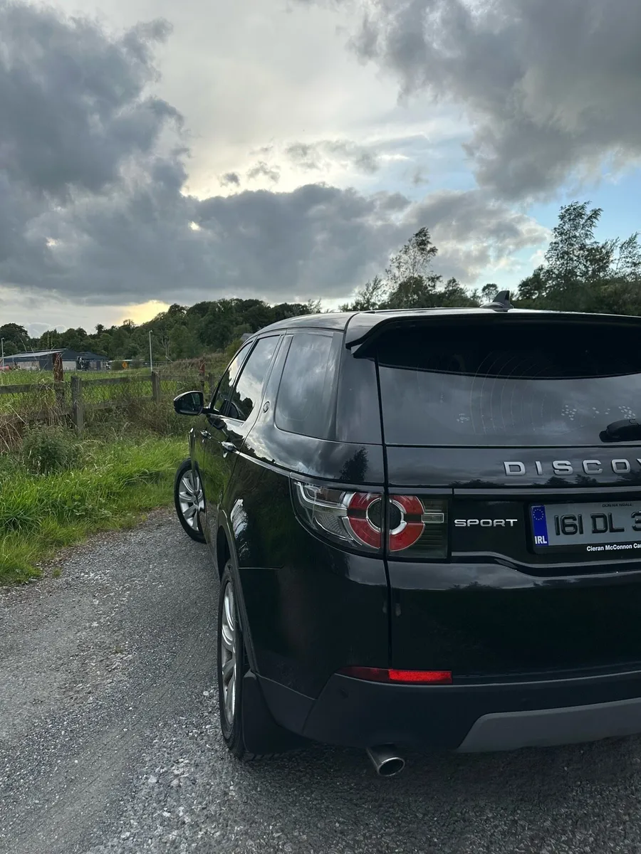 2016 Land Rover Discovery Sport Automatic 7 Seats - Image 4