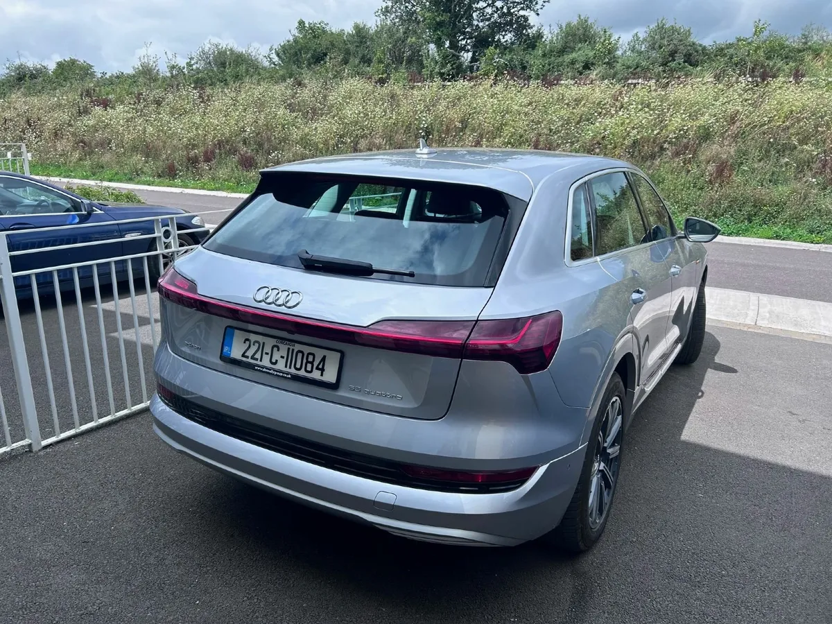 Audi e-tron 55 Sport Quattro Long Range - Image 4