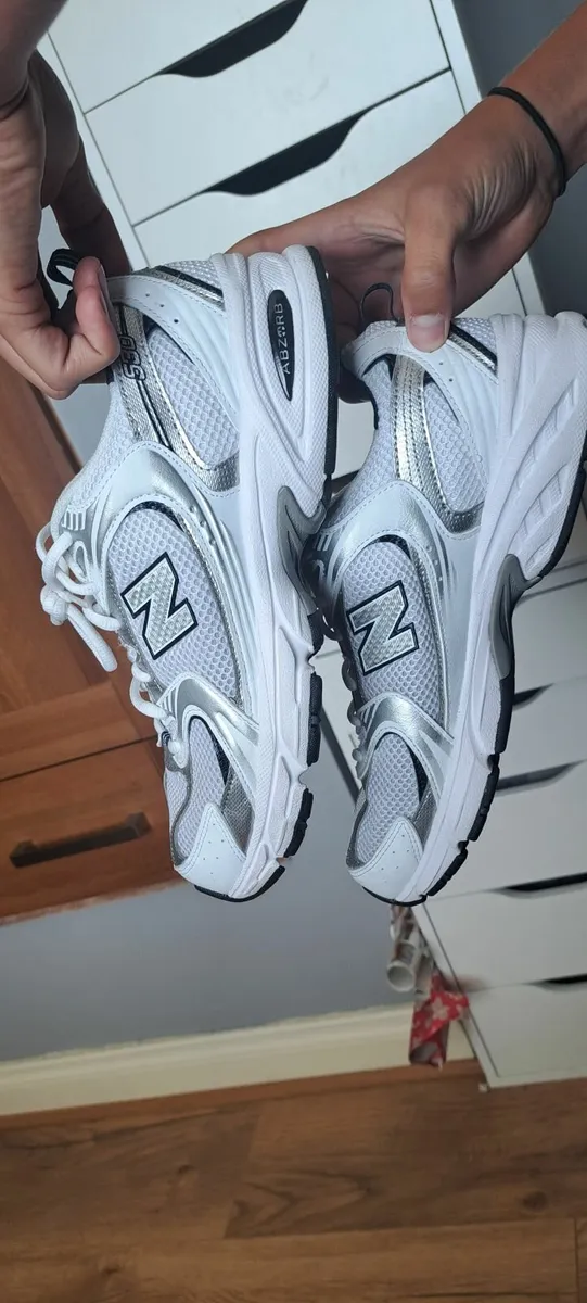 Runners - Image 3