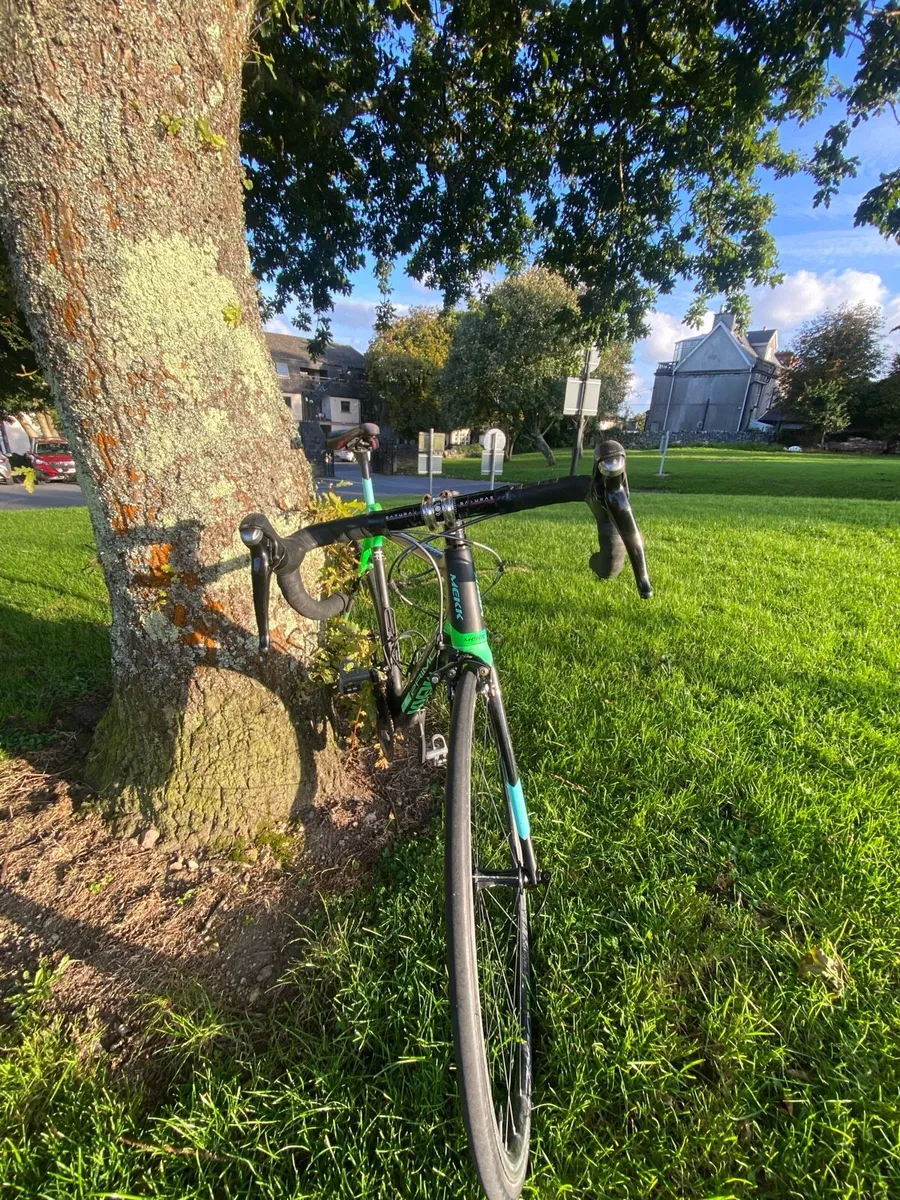 Mekk Primo 6.2 Carbon Fibre Road Bike - Image 3