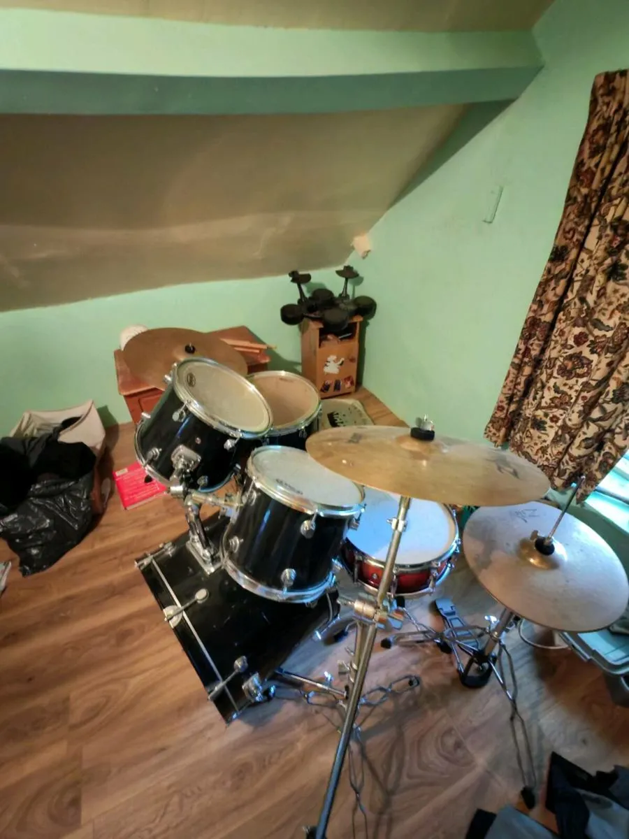 Drum kit - Image 3