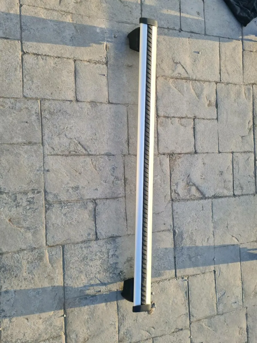 Audi q5 roof rack - Image 2