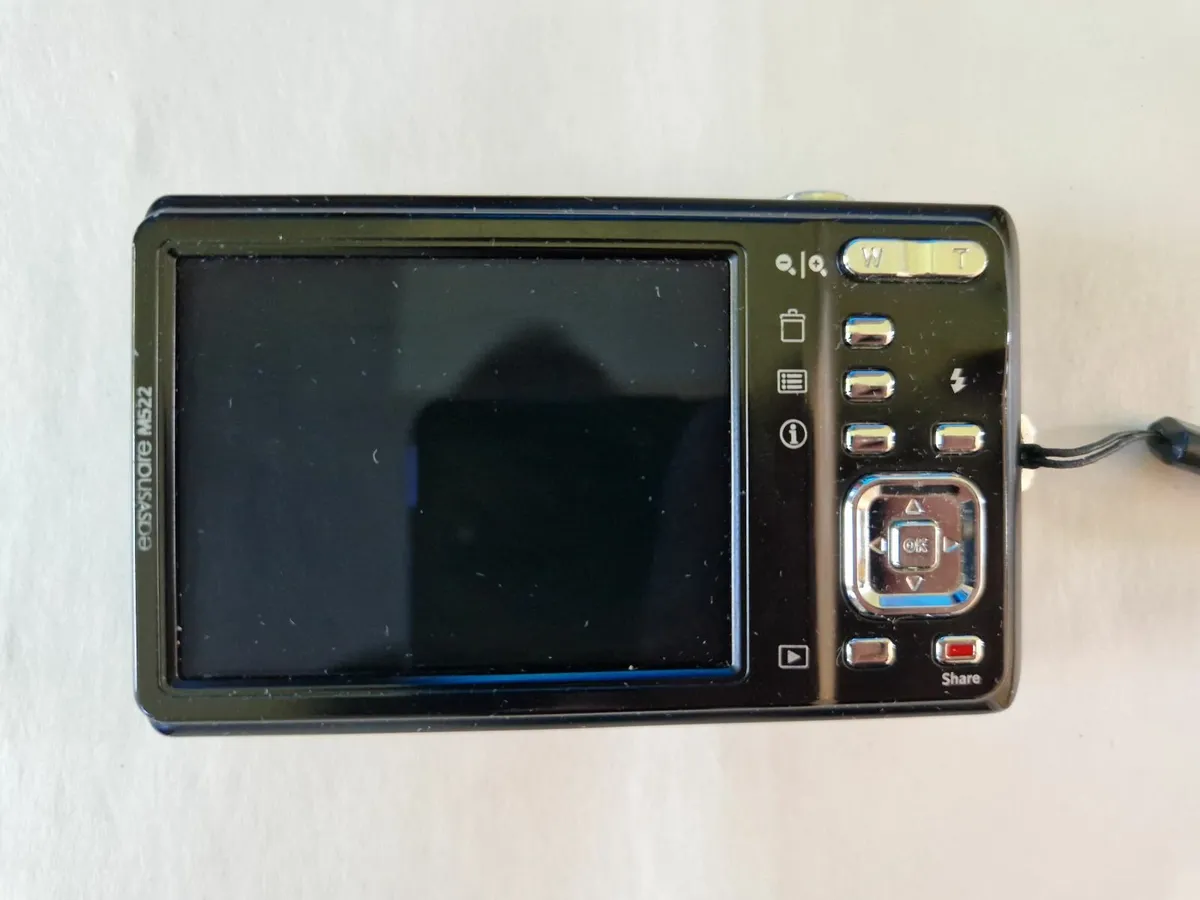 Kodak easyshare M532 14 Megapixels 4x Optical Lens - Image 2