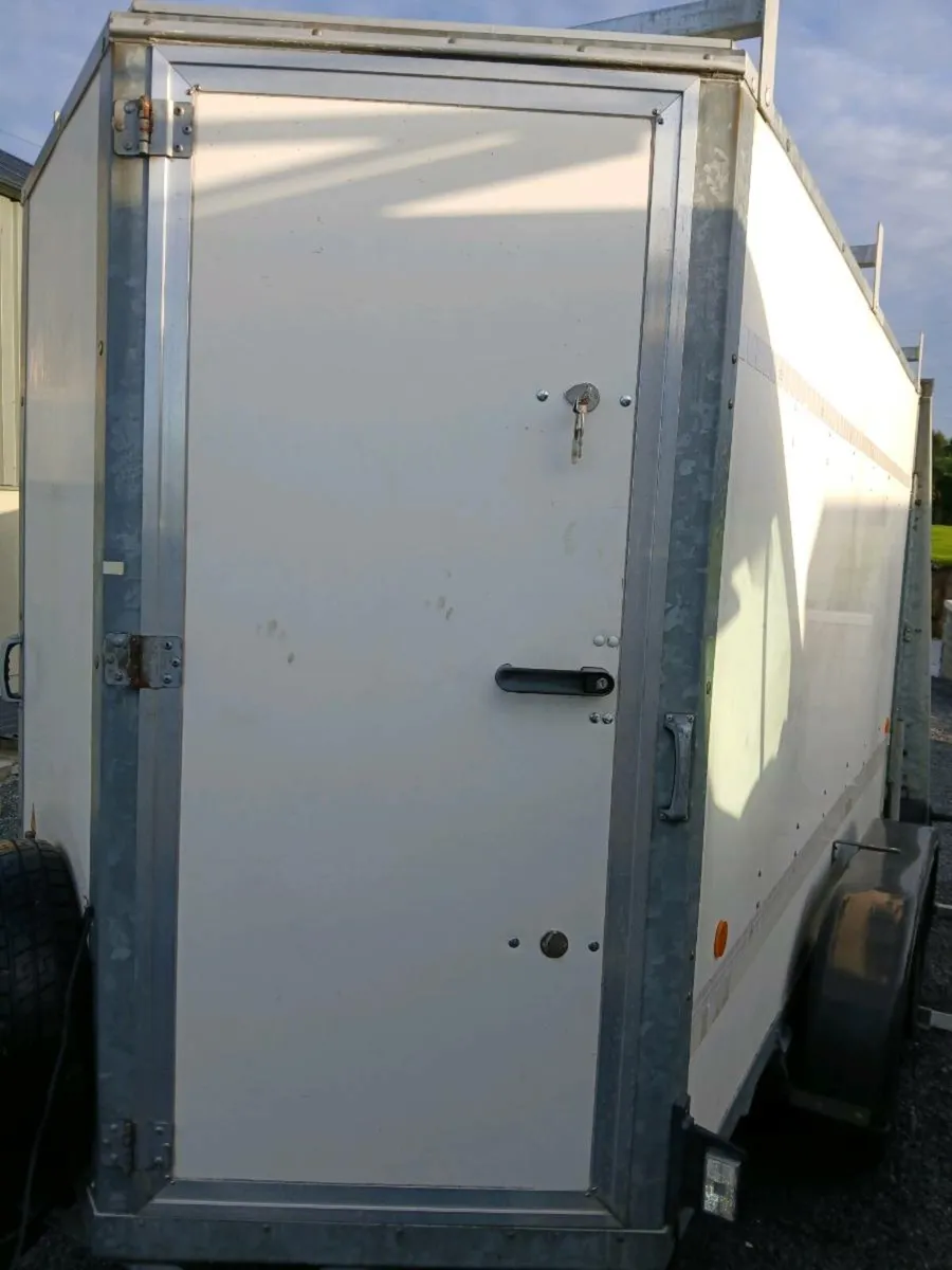 Box trailer - Image 1