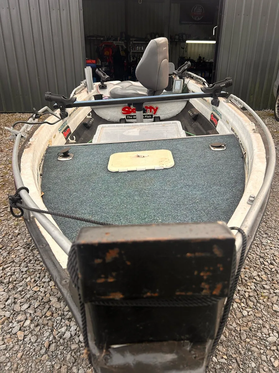 12ft lake boat & trailer - Image 4