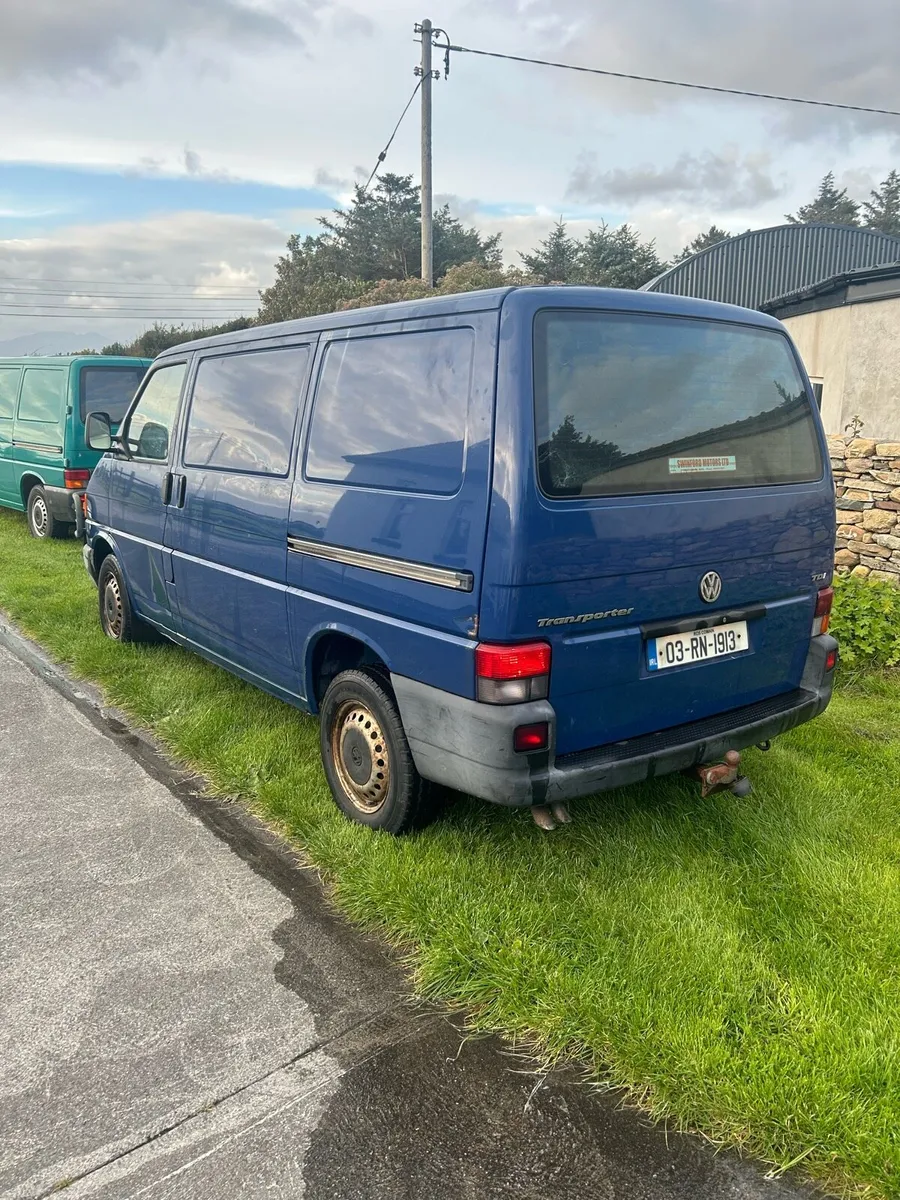 Volkswagen transporter - Image 2