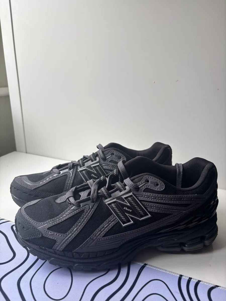 Shoes(new balance 1906r phantom) - Image 3