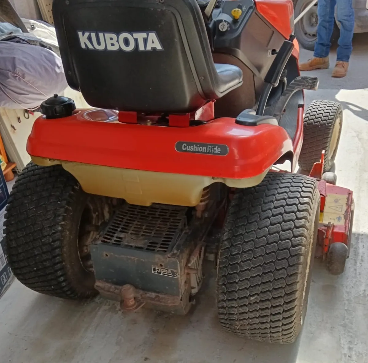 Kubota Diesel Ride on Mower TG1860 - Image 2
