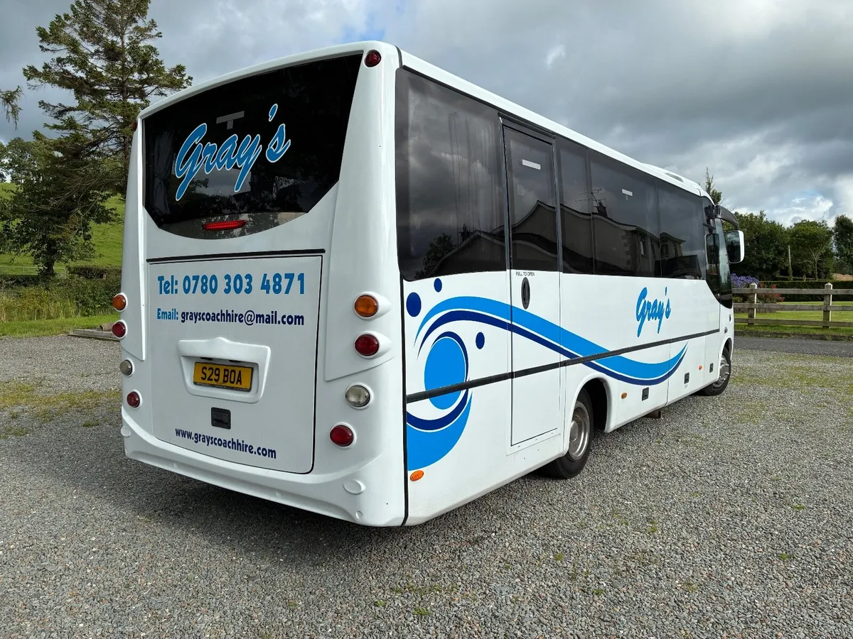 Mercedes Sitcar Beluga - Image 2